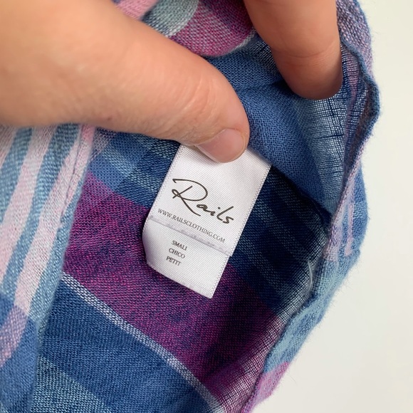 Rails | Amelie Tie Front Buttondown Top - Picture 2 of 6